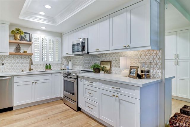 860 Ronda Mendoza O, Laguna Woods, CA 92637