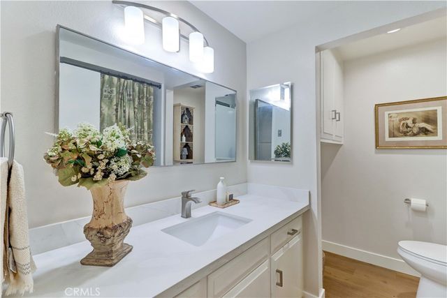 860 Ronda Mendoza O, Laguna Woods, CA 92637