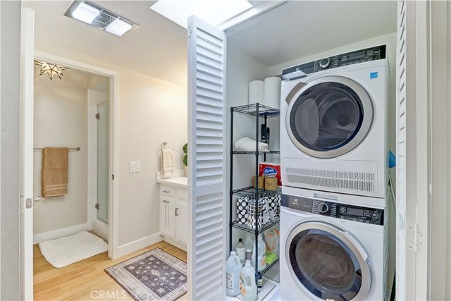 860 Ronda Mendoza O, Laguna Woods, CA 92637
