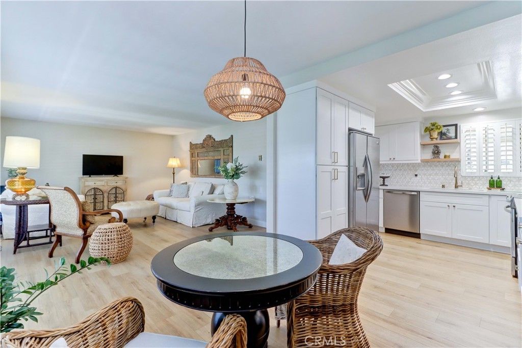 860 Ronda Mendoza O, Laguna Woods, CA 92637