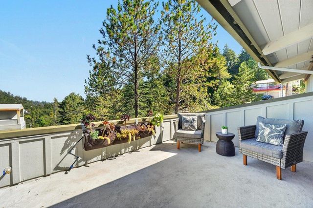 118 Blueberry Drive, Scotts Valley, CA 95066