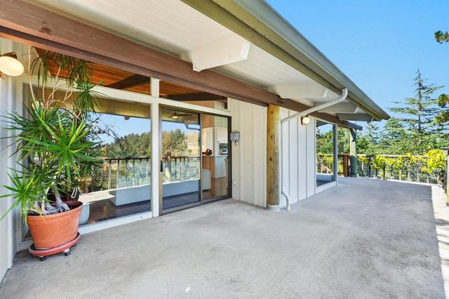 118 Blueberry Drive, Scotts Valley, CA 95066