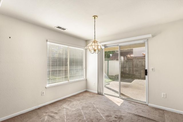 114 Pinedale Ave, Sacramento, CA 95838