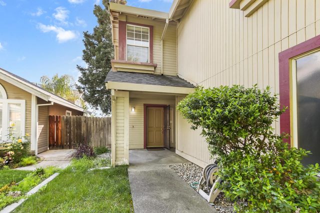 114 Pinedale Ave, Sacramento, CA 95838