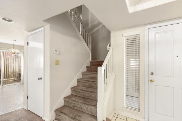 114 Pinedale Ave, Sacramento, CA 95838