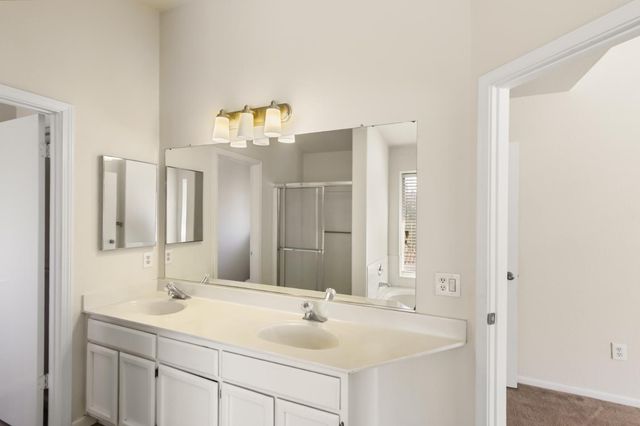 114 Pinedale Ave, Sacramento, CA 95838