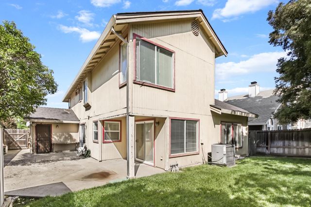 114 Pinedale Ave, Sacramento, CA 95838