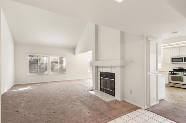 114 Pinedale Ave, Sacramento, CA 95838