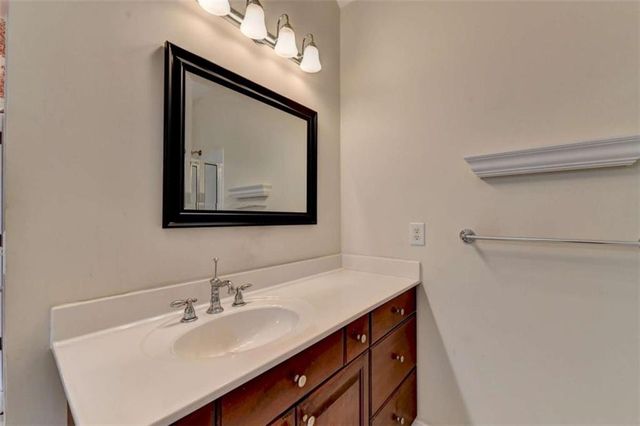 1672 WOODBOW Crossing, Dacula, GA 30019