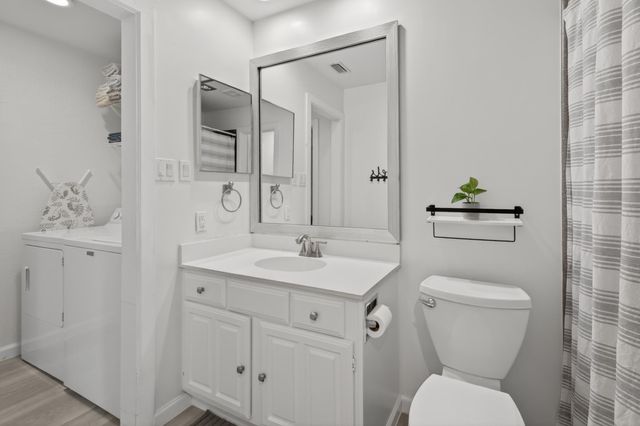 8210 Bent Tree RD 116, Austin, TX 78759