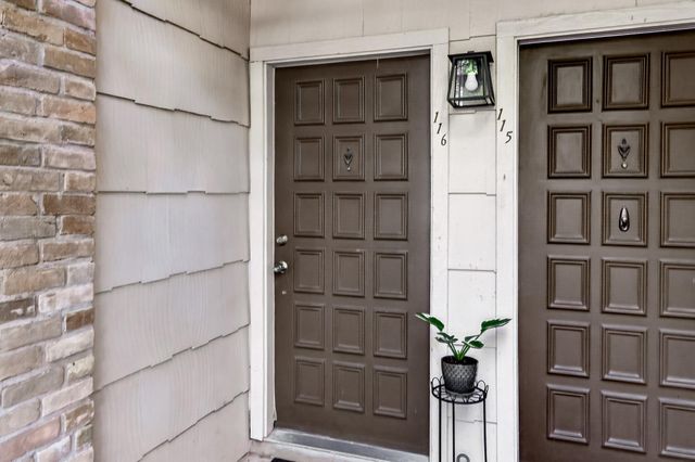 8210 Bent Tree RD 116, Austin, TX 78759