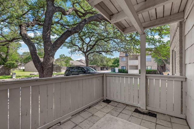 8210 Bent Tree RD 116, Austin, TX 78759