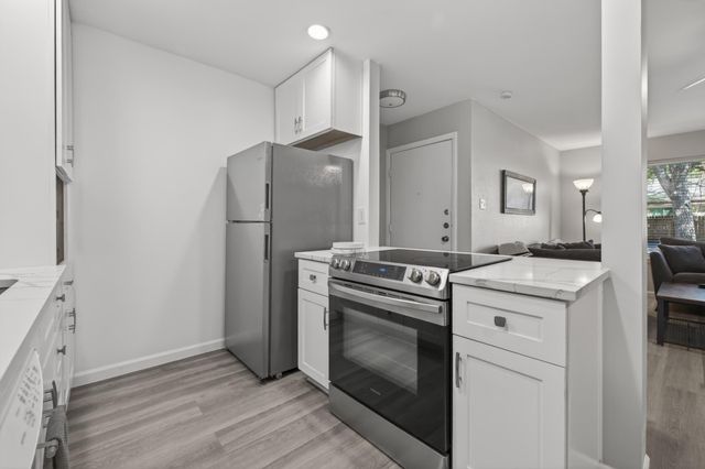 8210 Bent Tree RD 116, Austin, TX 78759