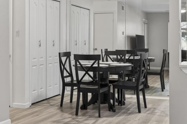 8210 Bent Tree RD 116, Austin, TX 78759