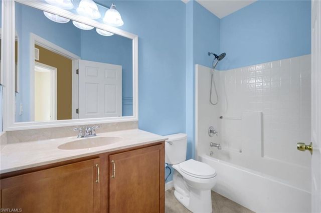 2563 Nature Pointe LOOP, Fort Myers, FL 33905