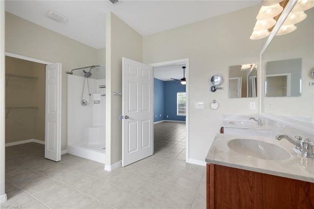 2563 Nature Pointe LOOP, Fort Myers, FL 33905