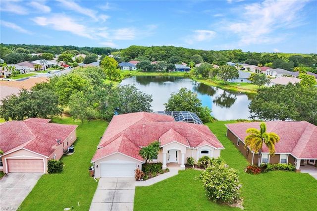 2563 Nature Pointe LOOP, Fort Myers, FL 33905