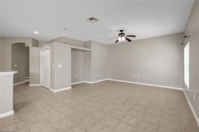 2563 Nature Pointe LOOP, Fort Myers, FL 33905