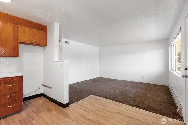 116 E Hill Avenue, Moses Lake, WA 98837