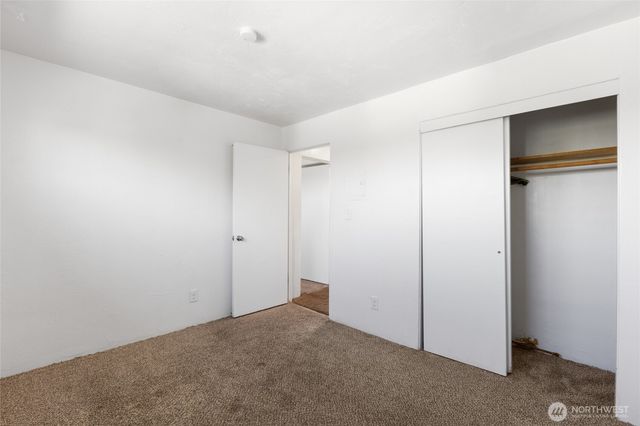 116 E Hill Avenue, Moses Lake, WA 98837