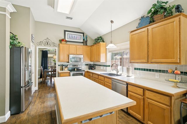 1628 Highland Oaks Drive, Keller, TX 76248