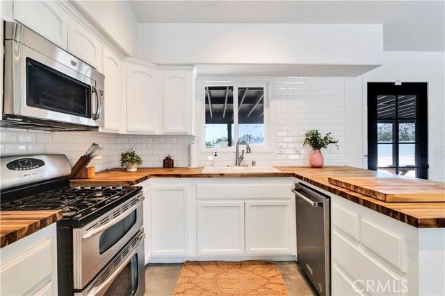 5415 Red Ryder Road, Pioneertown, CA 92268