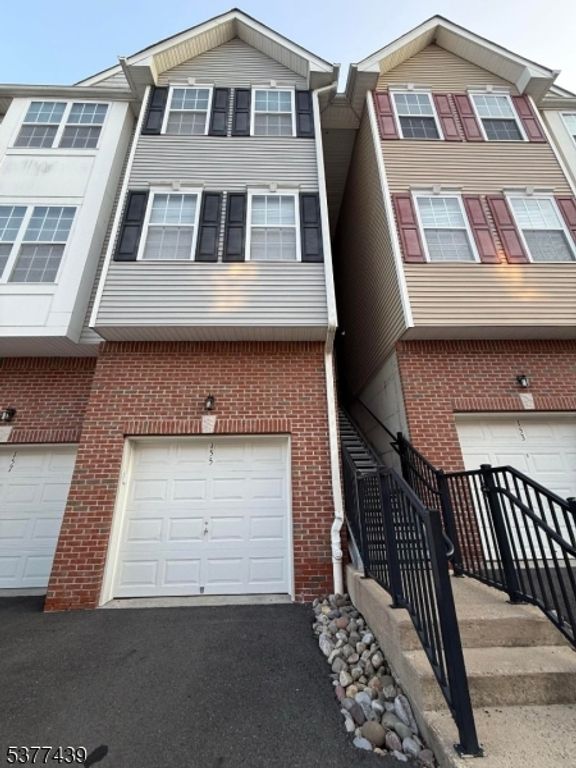 155 Conover Terrace 155, Lebanon Boro, NJ 08833