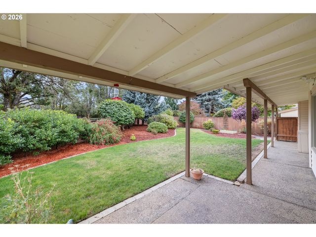 15404 Ne EUGENE St, Portland, OR 97230