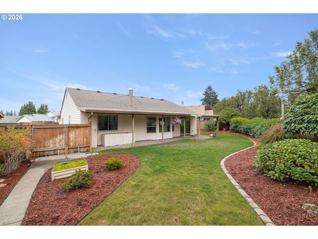 15404 Ne EUGENE St, Portland, OR 97230