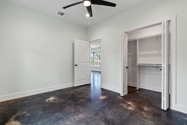400 Round Up Court, Stephenville, TX 76401