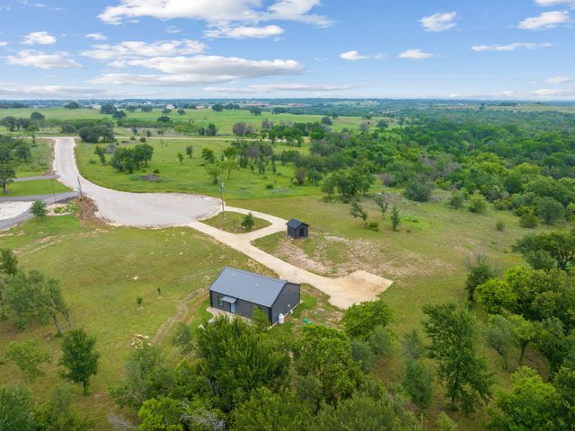 400 Round Up Court, Stephenville, TX 76401
