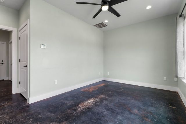 400 Round Up Court, Stephenville, TX 76401