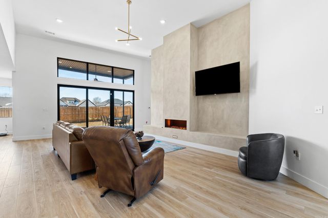 145 Sycamore Springs Drive, Conway, AR 72034