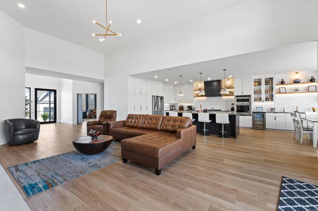 145 Sycamore Springs Drive, Conway, AR 72034