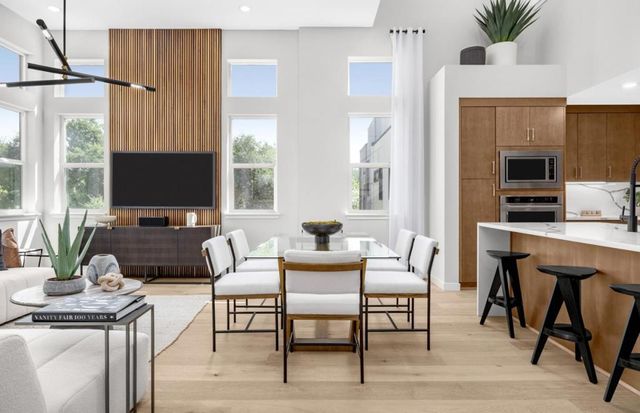 11240 Cottonwood Place 38-08 Plan 3, Saratoga, CA 95070