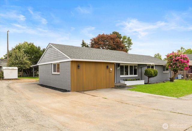 308 E 84 Street, Tacoma, WA 98445