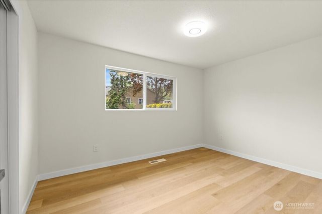 308 E 84 Street, Tacoma, WA 98445