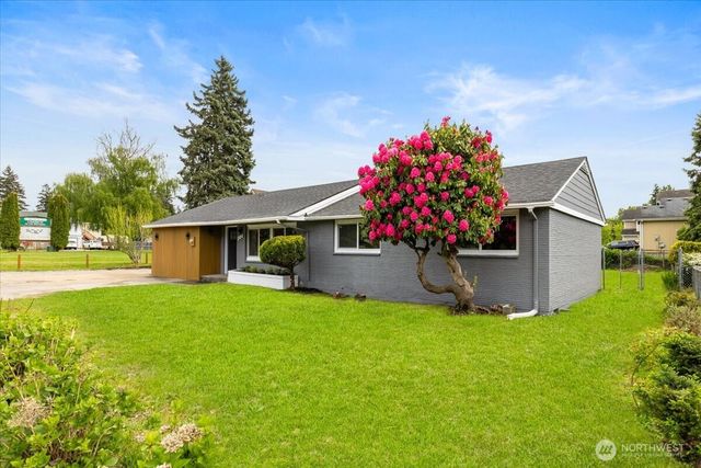 308 E 84 Street, Tacoma, WA 98445
