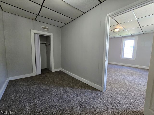5915 Cable Avenue, Cleveland, OH 44127