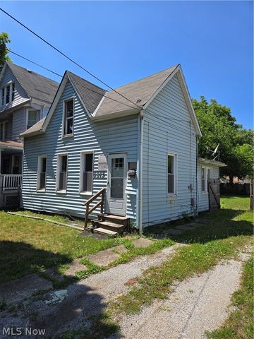 5915 Cable Avenue, Cleveland, OH 44127
