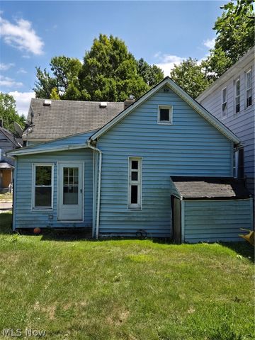 5915 Cable Avenue, Cleveland, OH 44127