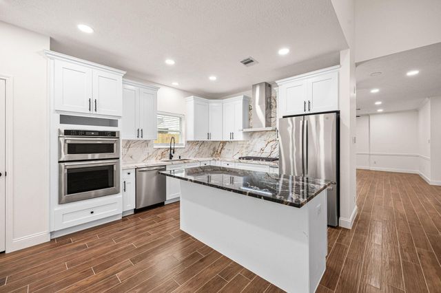 17907 Pelican Way Road, Houston, TX 77084