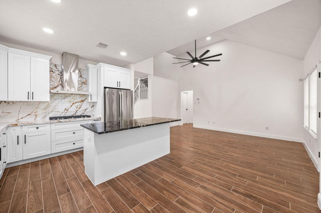 17907 Pelican Way Road, Houston, TX 77084