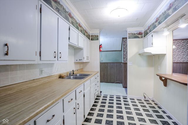 9184 S Geneva Main Street, Flat Rock, IN 47234