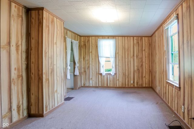 9184 S Geneva Main Street, Flat Rock, IN 47234
