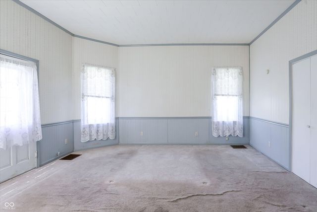 9184 S Geneva Main Street, Flat Rock, IN 47234
