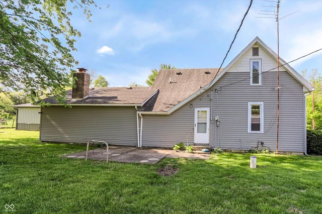 9184 S Geneva Main Street, Flat Rock, IN 47234