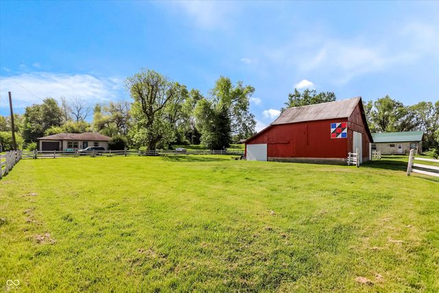 9184 S Geneva Main Street, Flat Rock, IN 47234