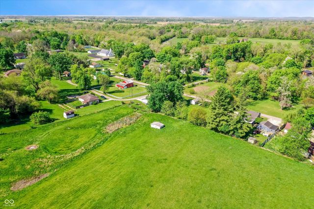 9184 S Geneva Main Street, Flat Rock, IN 47234