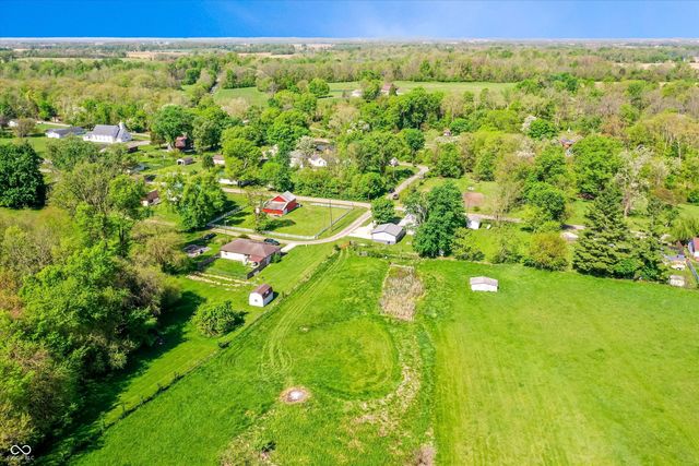 9184 S Geneva Main Street, Flat Rock, IN 47234
